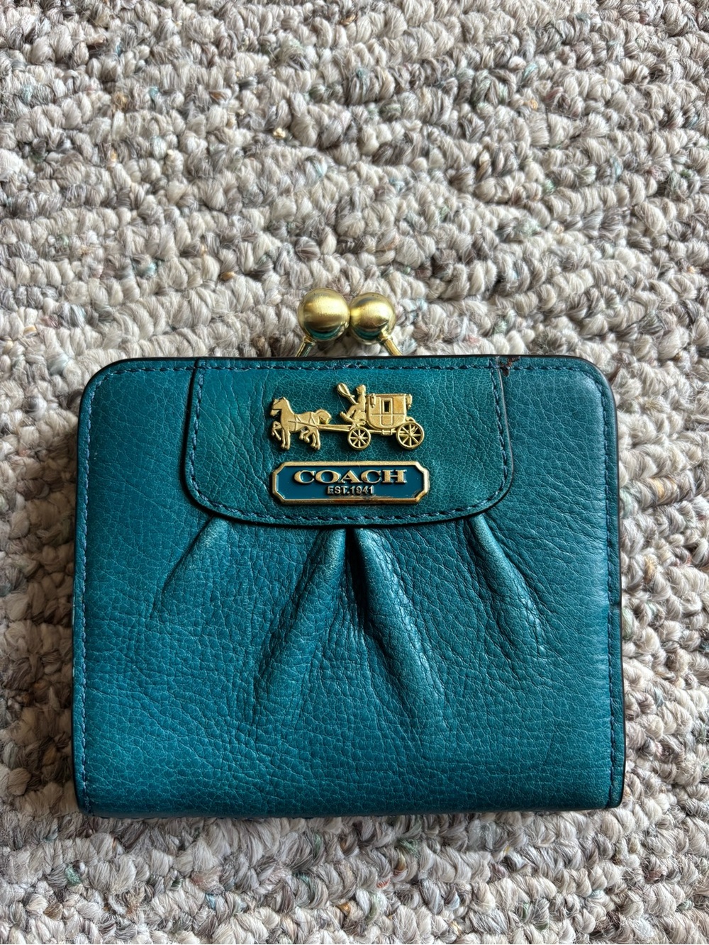 COACH Teal Leather Kiss-Lock Card Wallet with Gold Hardware